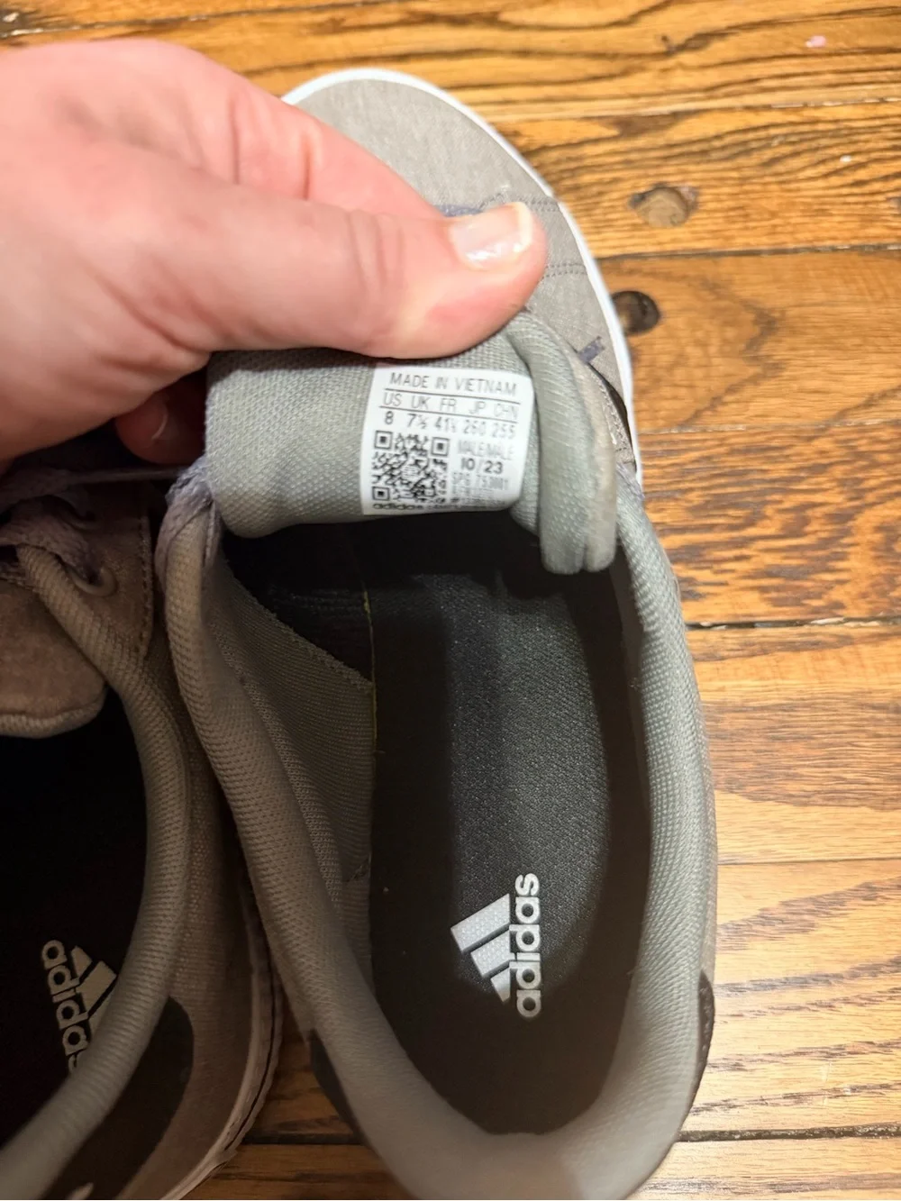adidas Daily 3.0 Men’s Gray Black Canvas Sneakers Size 8